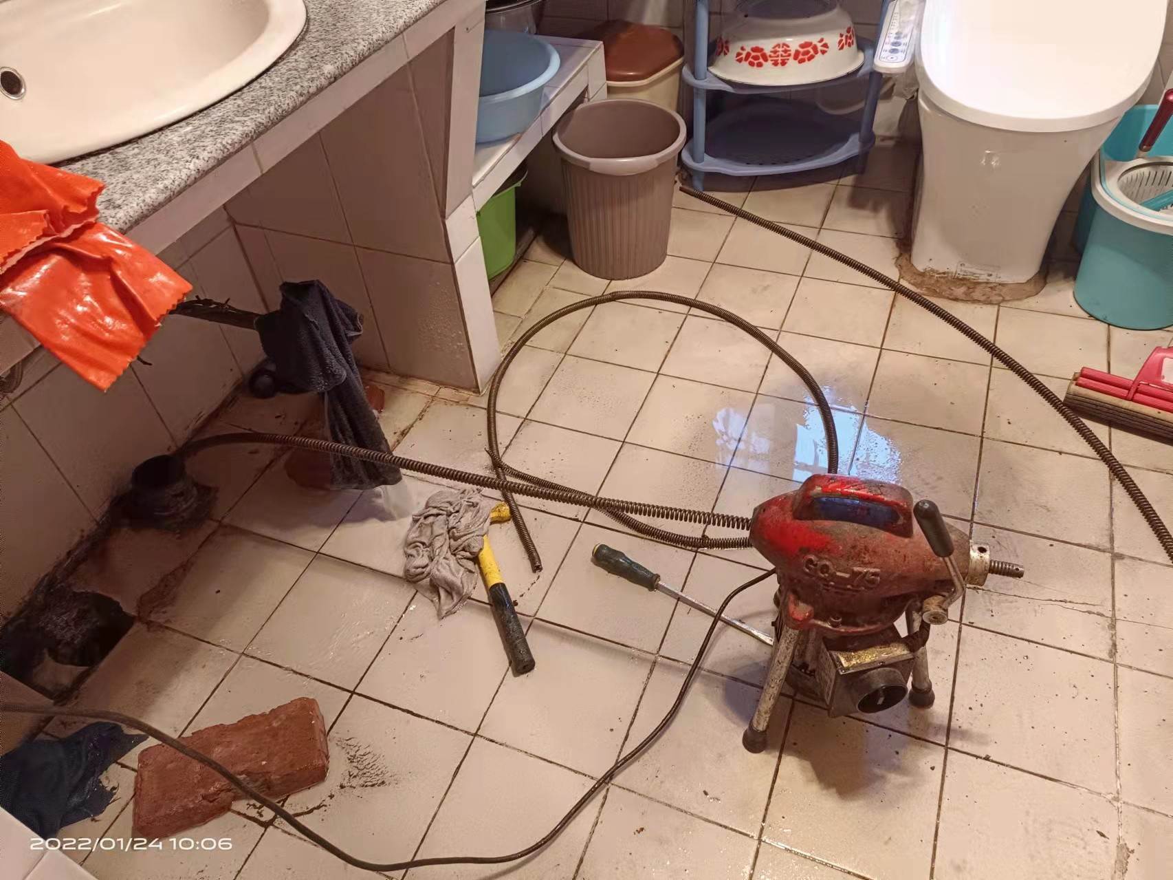 竞秀疏通厨房下水道，地漏疏通